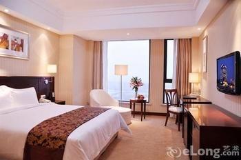 Delightel West Hotel